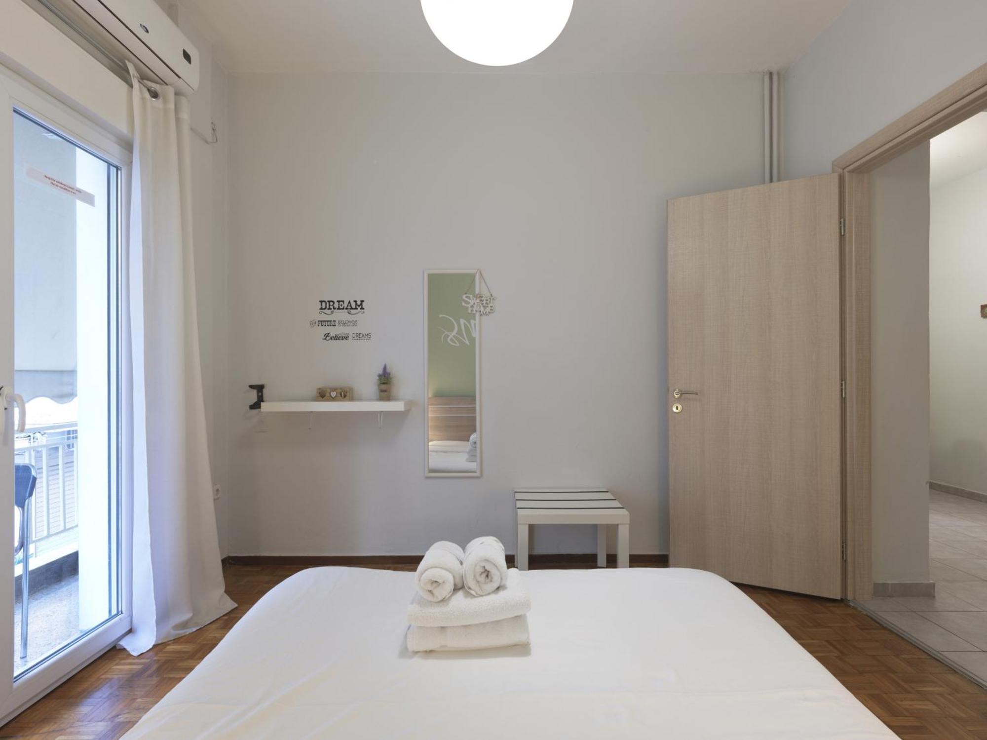 Cozy Athenian One Bd, Pistachio Charm Apartment Exterior photo